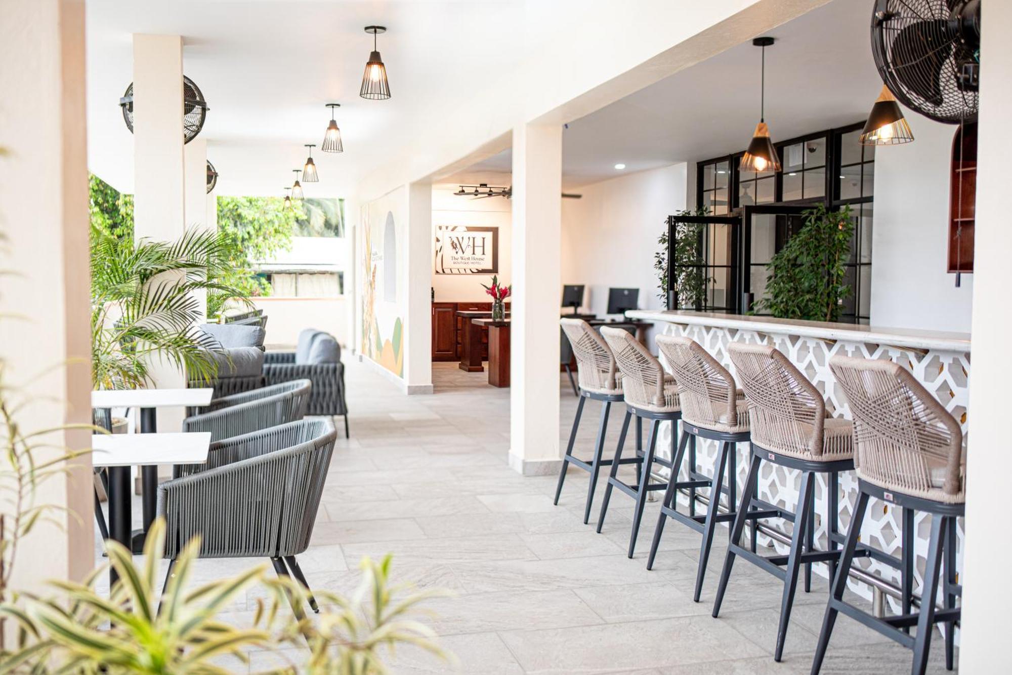 The West House Boutique Hotel San Ignacio Exterior photo