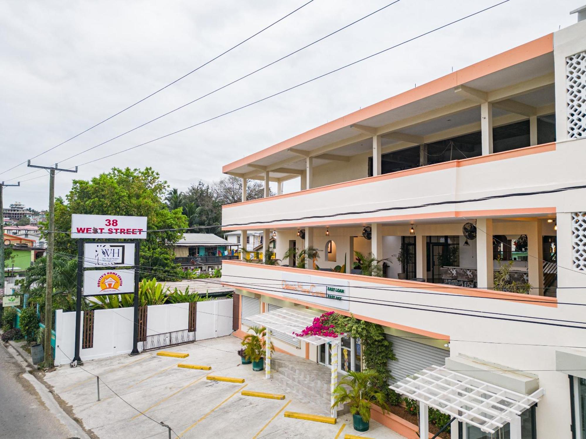 The West House Boutique Hotel San Ignacio Exterior photo